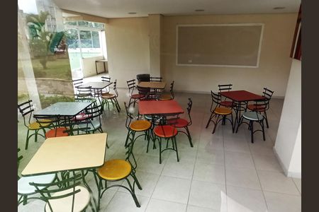 Apartamento para alugar com 74m², 3 quartos e 1 vagaSalão de Festas