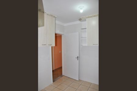 Apartamento para alugar com 74m², 3 quartos e 1 vagaDetalhe - Cozinha