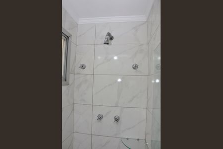 Apartamento para alugar com 74m², 3 quartos e 1 vagaDetalhe - Banheiro Social