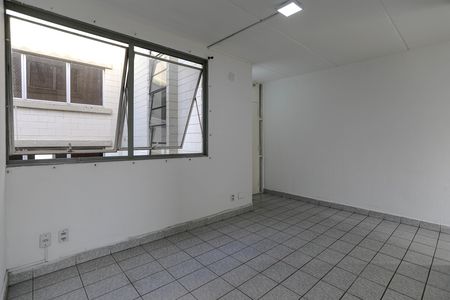 Sala de apartamento para alugar com 2 quartos, 55m² em Vila Mogilar, Mogi das Cruzes