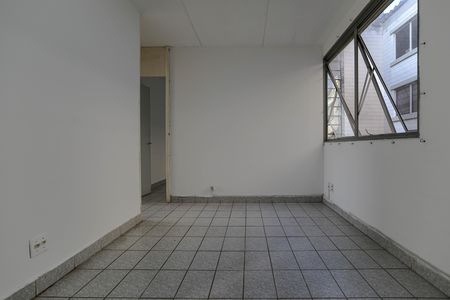 Apartamento para alugar com 55m², 2 quartos e 1 vaga Apartamento para alugar com 55m², 2 quartos e 1 vagaSala