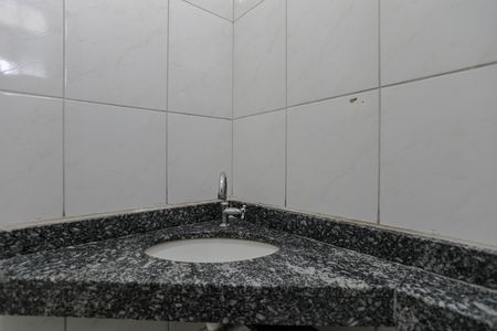Apartamento para alugar com 55m², 2 quartos e 1 vaga Apartamento para alugar com 55m², 2 quartos e 1 vagaBanheiro
