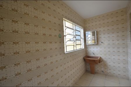 Casa para alugar com 100m², 2 quartos e 1 vagaÁrea de Serviço