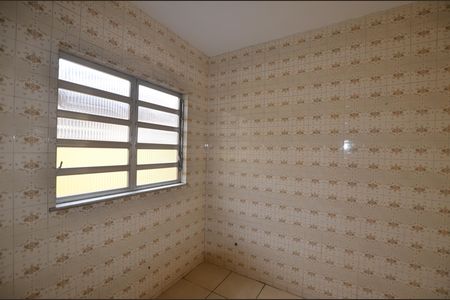Casa para alugar com 100m², 2 quartos e 1 vagaÁrea de Serviço