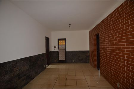 Sala de casa para alugar com 2 quartos, 100m² em Osvaldo Cruz, Rio de Janeiro