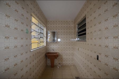 Casa para alugar com 100m², 2 quartos e 1 vagaÁrea de Serviço
