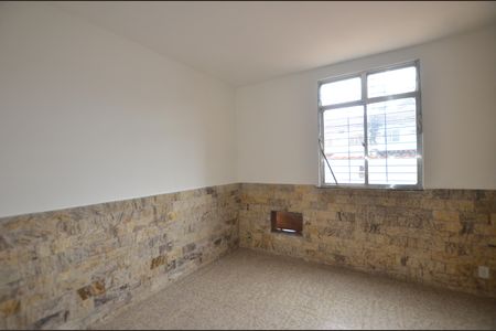 Quarto 2 de casa para alugar com 2 quartos, 100m² em Osvaldo Cruz, Rio de Janeiro