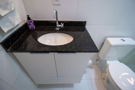 Apartamento para alugar com 57m², 2 quartos e 2 vagasBanheiro