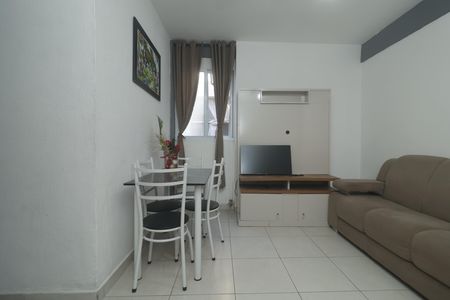 Sala de apartamento para alugar com 1 quarto, 49m² em Liberdade, São Paulo