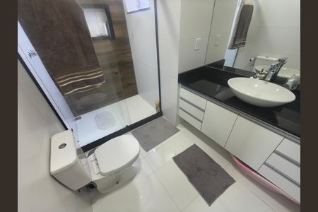 Casa para alugar com 90m², 3 quartos e 1 vaga Casa para alugar com 90m², 3 quartos e 1 vagaBanheiro da Suíte