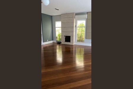 Casa à venda com 3 quartos, 338m² em Chácara Monte Alegre, São Paulo