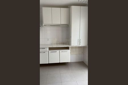 Casa à venda com 338m², 3 quartos e 2 vagas