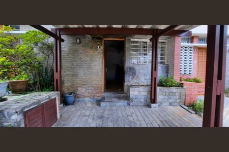 Casa à venda com 2 quartos, 102m² em Vila Cordeiro, São Paulo
