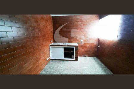 Casa à venda com 2 quartos, 102m² em Vila Cordeiro, São Paulo