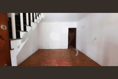 Casa à venda com 2 quartos, 102m² em Vila Cordeiro, São Paulo