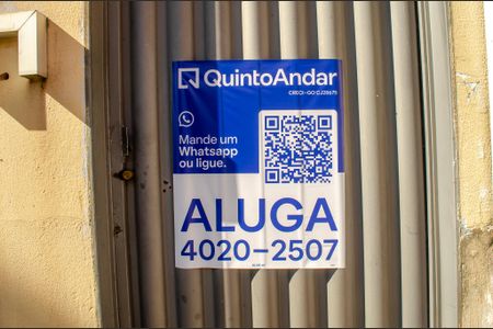 Plaquinha de casa à venda com 8 quartos, 300m² em Setor Sul, Goiânia