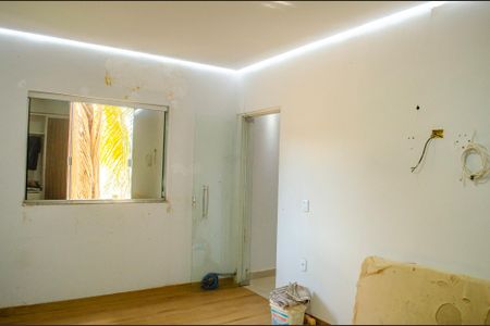 Casa à venda com 300m², 8 quartos e 10 vagas Casa à venda com 300m², 8 quartos e 10 vagasQuarto 6