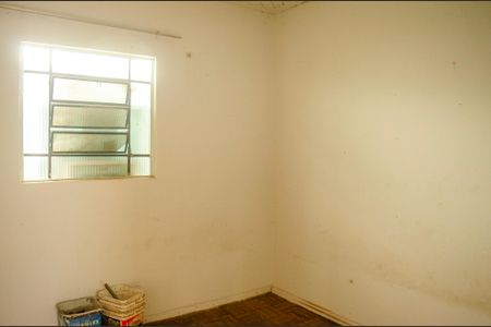 Casa à venda com 300m², 8 quartos e 10 vagas Casa à venda com 300m², 8 quartos e 10 vagasQuarto 2