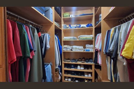 Closet de apartamento à venda com 3 quartos, 100m² em Santa Maria, São Caetano do Sul