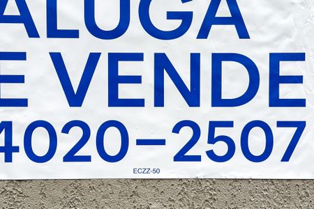 Apartamento à venda com 43m², 2 quartos e sem vaga Apartamento à venda com 43m², 2 quartos e sem vagaPlaca
