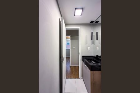 Banheiro de apartamento para alugar com 2 quartos, 43m² em Brás, São Paulo