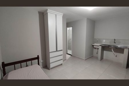 Kitnet de kitnet/studio para alugar com 1 quarto, 20m² em Vila Santa Margarida, Ferraz de Vasconcelos