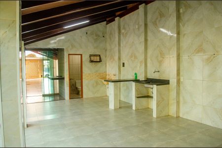 Casa para alugar com 200m², 5 quartos e 5 vagasÁrea gourmet