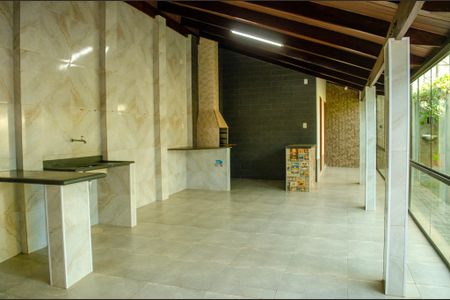 Casa para alugar com 200m², 5 quartos e 5 vagasÁrea gourmet