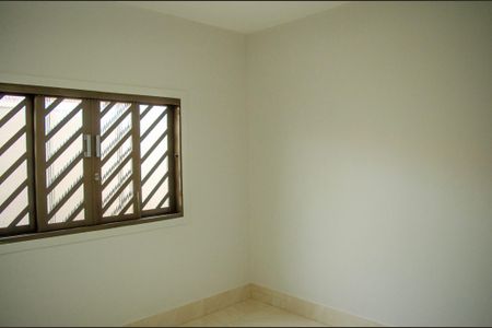 Casa para alugar com 200m², 5 quartos e 5 vagasQuarto 2
