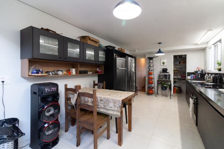 Casa de condomínio à venda com 142m², 3 quartos e 2 vagas Casa de condomínio à venda com 142m², 3 quartos e 2 vagasCozinha