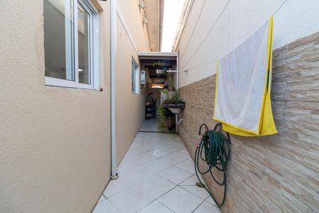 Casa de condomínio à venda com 142m², 3 quartos e 2 vagas Casa de condomínio à venda com 142m², 3 quartos e 2 vagasCorredor