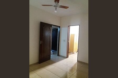 SALA de casa à venda com 3 quartos, 140m² em Jardim das Flores, Osasco
