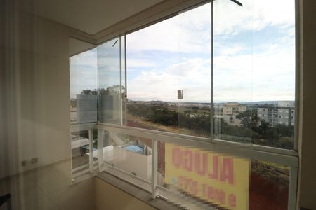 Sacada de apartamento para alugar com 2 quartos, 65m² em Umuarama, Uberlândia