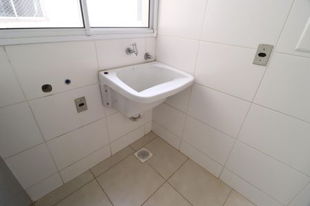 Apartamento para alugar com 65m², 2 quartos e 1 vagaCozinha e Área de Serviço