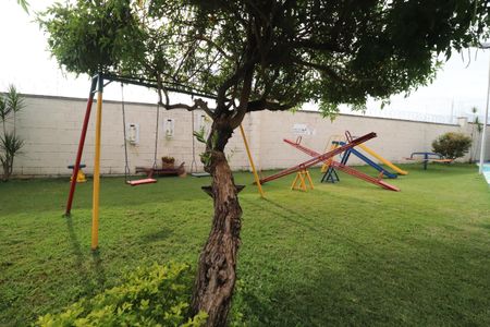 Apartamento para alugar com 65m², 2 quartos e 1 vagaÁrea comum - Playground