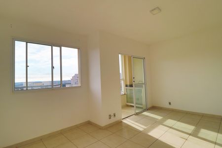 Sala de apartamento para alugar com 2 quartos, 65m² em Umuarama, Uberlândia