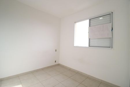 Quarto 1 de apartamento para alugar com 2 quartos, 65m² em Umuarama, Uberlândia