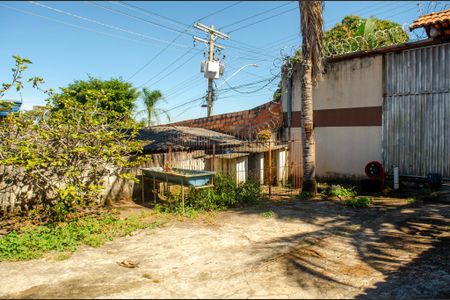 Casa à venda com 360m², 2 quartos e 8 vagasGaragem