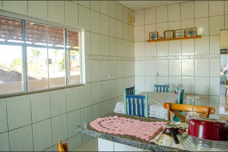 Casa à venda com 360m², 2 quartos e 8 vagasCozinha