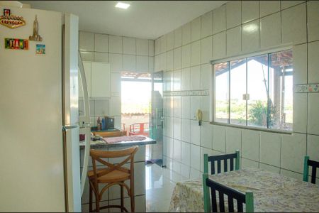 Casa à venda com 360m², 2 quartos e 8 vagasCozinha