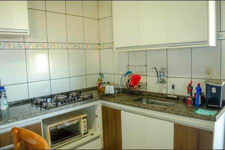 Casa à venda com 360m², 2 quartos e 8 vagasCozinha
