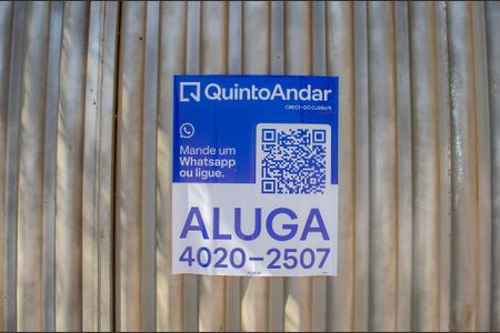 Casa à venda com 360m², 2 quartos e 8 vagasPlaquinha