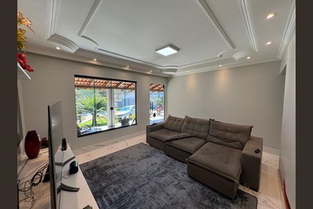 Sala de casa à venda com 4 quartos, 560m² em Setor Habitacional Vicente Pires, Brasília