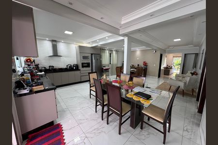 Cozinha de casa à venda com 4 quartos, 560m² em Setor Habitacional Vicente Pires, Brasília
