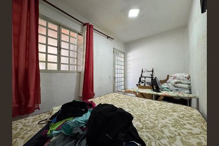 Casa à venda com 560m², 4 quartos e 7 vagas Casa à venda com 560m², 4 quartos e 7 vagasSuíte 2