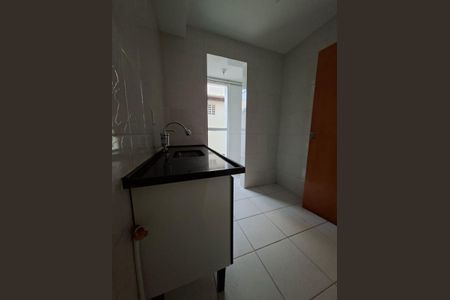 Apartamento para alugar com 95m², 2 quartos e 2 vagasCozinha