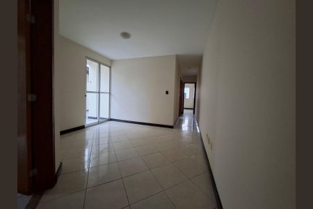 Apartamento para alugar com 95m², 2 quartos e 2 vagasSala