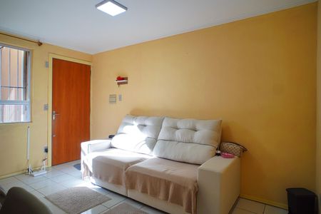 Sala de apartamento à venda com 2 quartos, 37m² em Rubem Berta, Porto Alegre