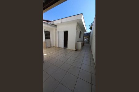 quintal  de casa à venda com 3 quartos, 116m² em São Lucas, São Paulo