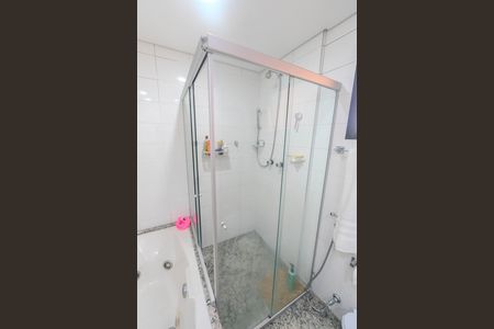 Banheiro da Suíte 4 de apartamento à venda com 5 quartos, 209m² em Perdizes, São Paulo